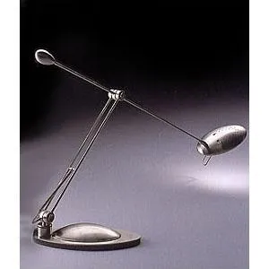 Compasso Desk Lamp