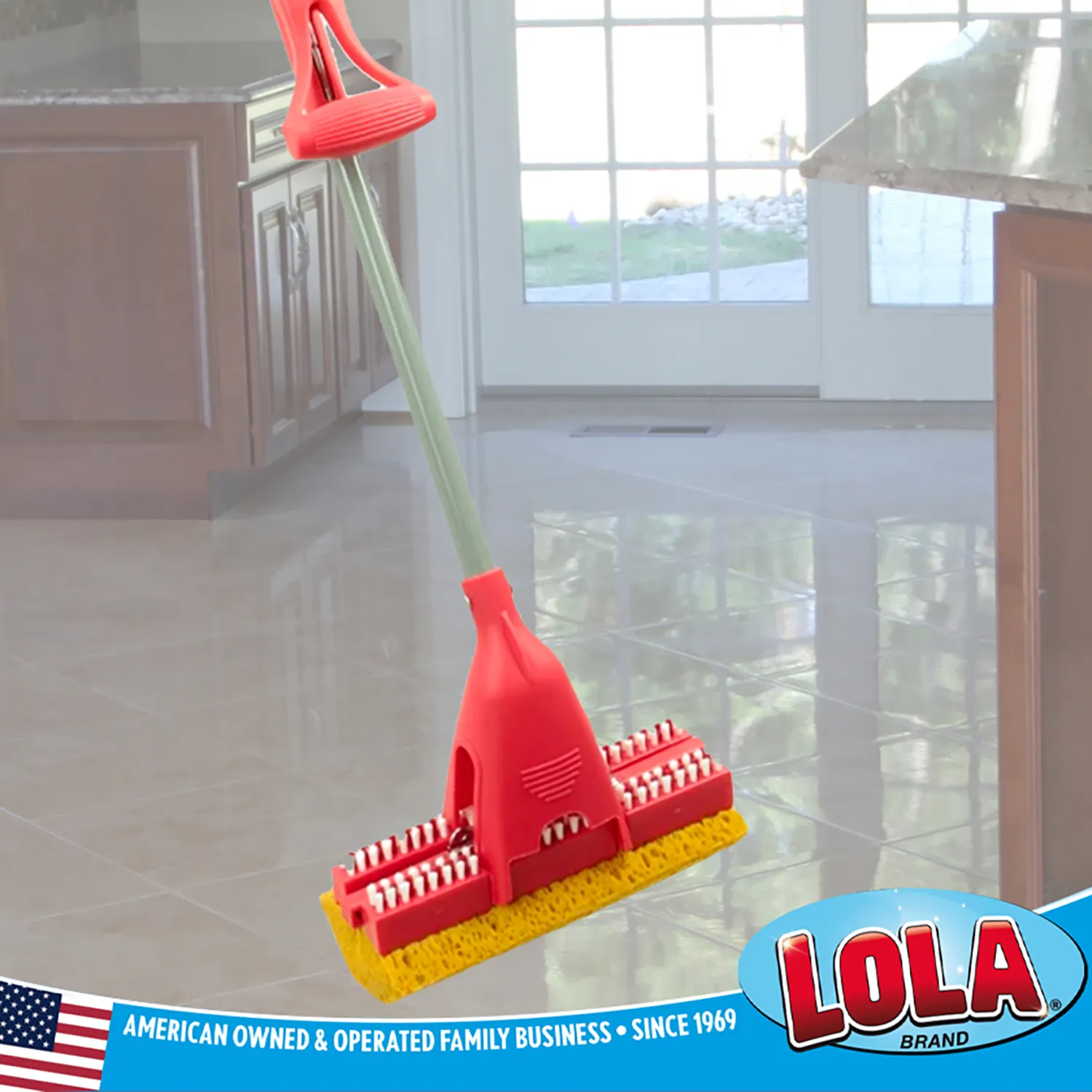 Lola Pro Amazin Sponge & Scrubber Roller Mop, w/ Ergonomic Comfort Rubber Grip